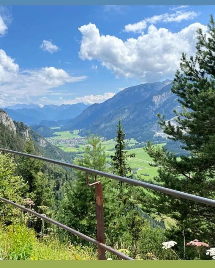 Panoramablick Lägenhet Breitenwang Exteriör bild